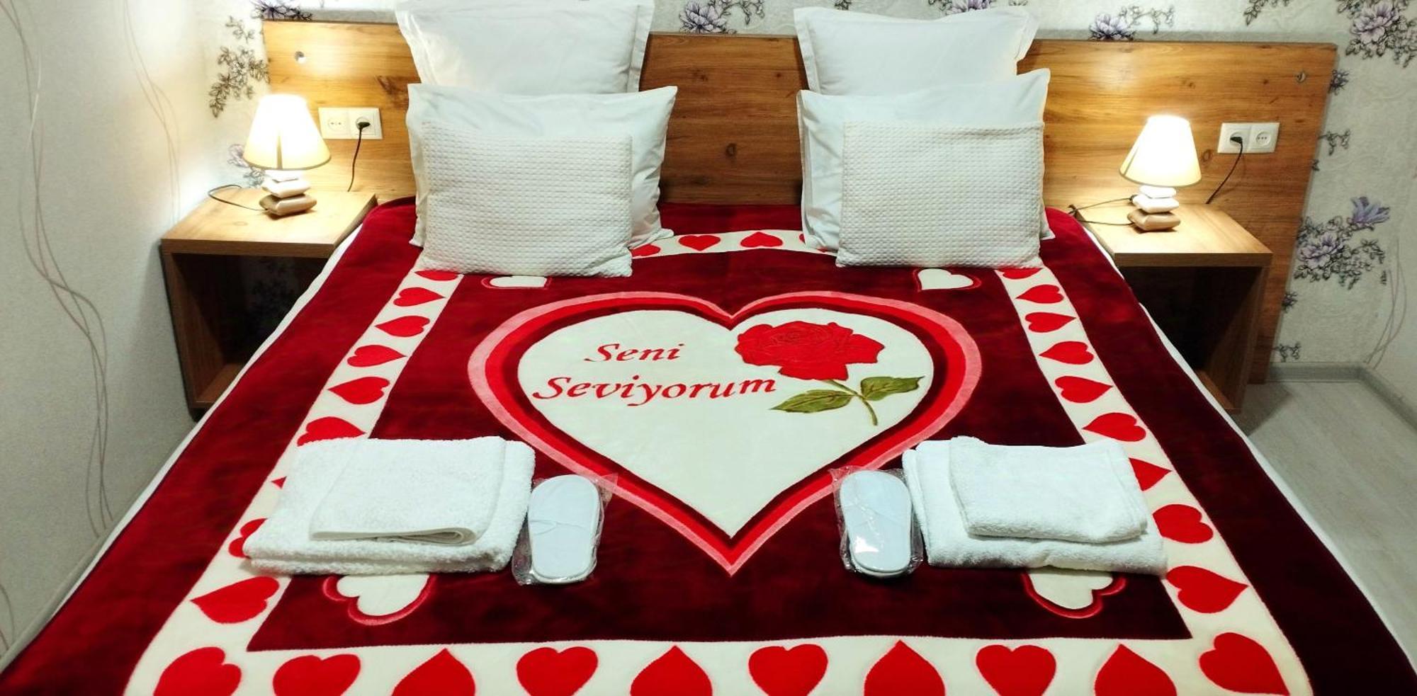 Hilltop Guest House קוטאיסי מראה חיצוני תמונה